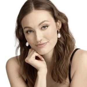 Our Spare Change : Pearl Drop Earring